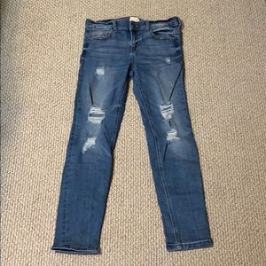 ID:23 distressed skinny jeans, size 4 (27)